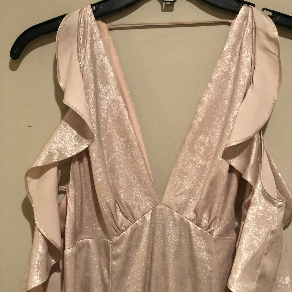 Dress - Picture 3 of 3